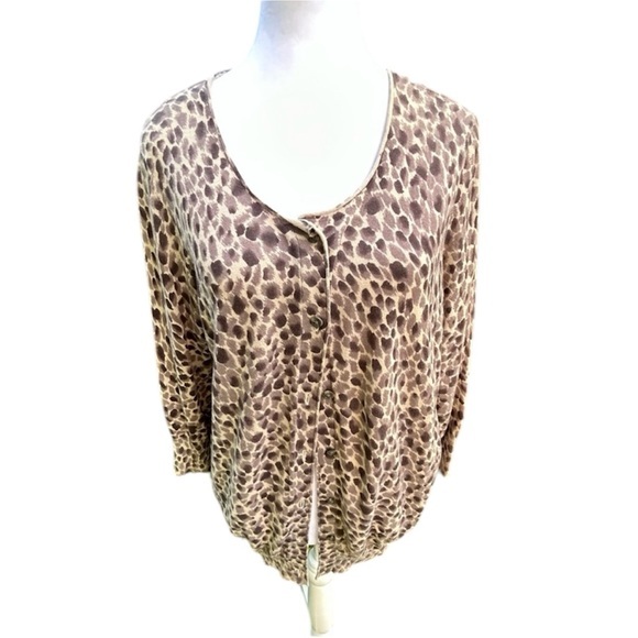 Ann Taylor Sweaters - ANN TAYLOR animal print lightweight cardigan- Size L